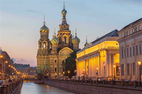 Tratamentul districtelor Nevsky din Sankt Petersburg